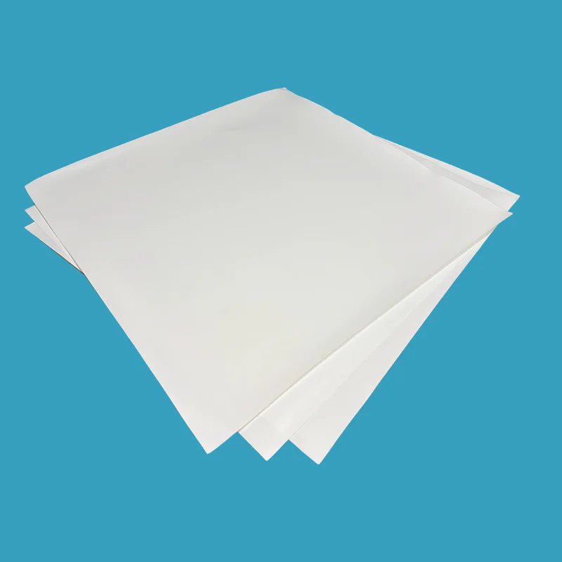 Perché la compatibilità del riempitivo è importante quando si scelgono i fogli di PTFE modificati?